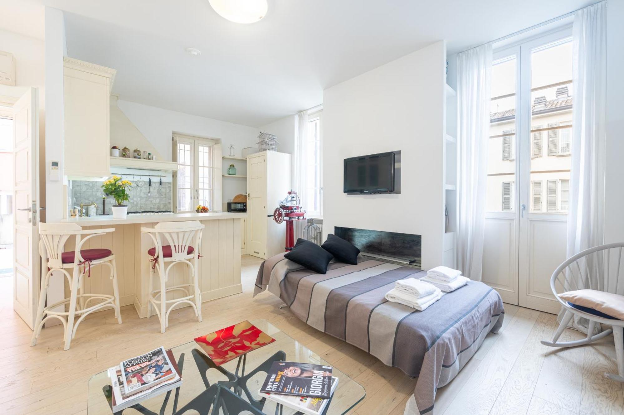 Teatro Regio Exclusive Apartment Парма Екстер'єр фото